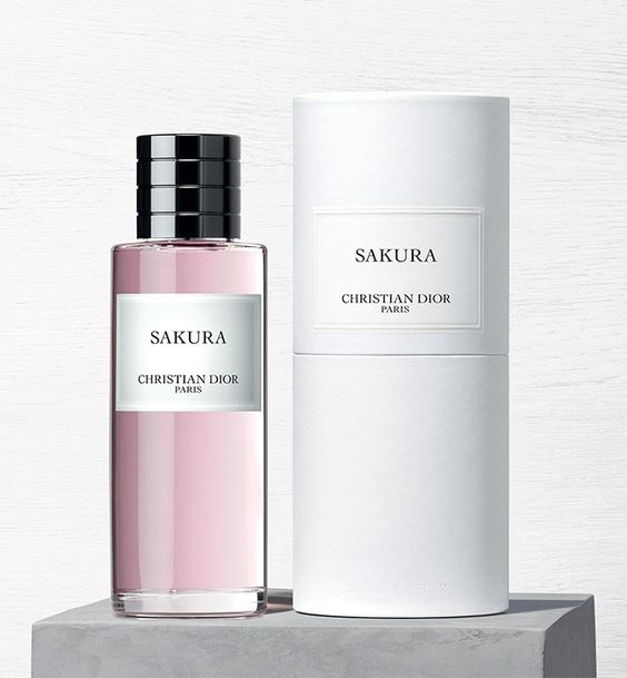 Sakura Dior