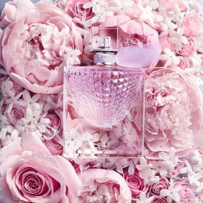 La Vie Est Belle Flowers of Happiness