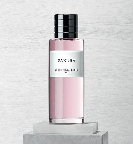 Sakura Dior